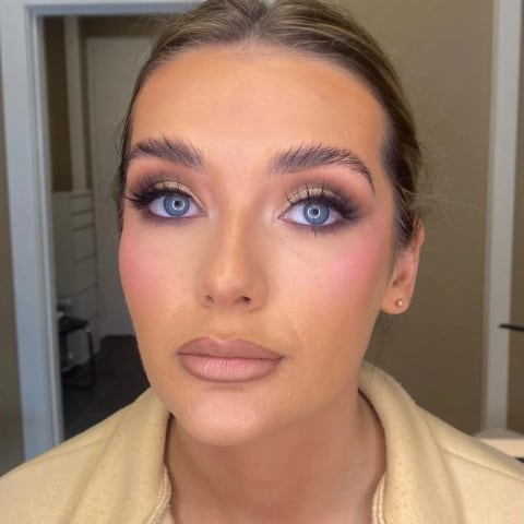 Makeup & More treatments at Ivy Lounge, Rosyth